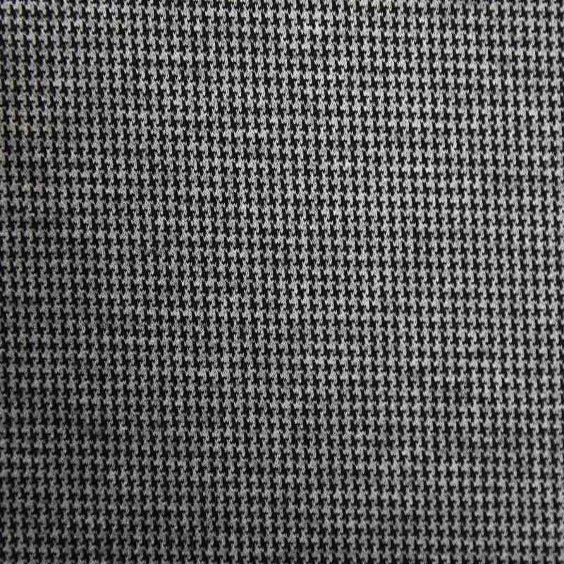 Houndstooth Knitted Jacquard Fabric: A Classic Design with a Modern Twist