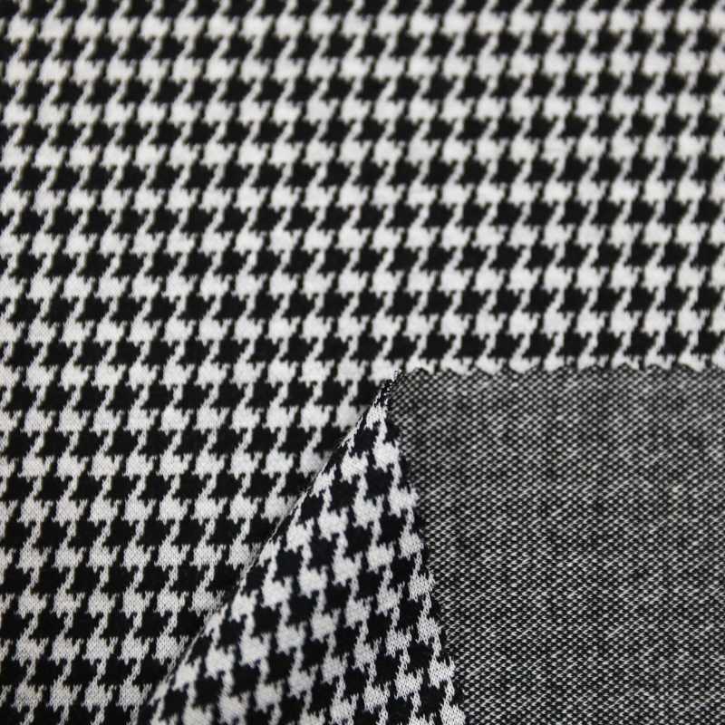 Knitted jacquard fabric comes in a variety of colors